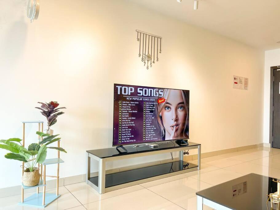 Apartment Ksl Mall 8-12 Pax, 65 Inc Tv Nflix ,hbo , Bathtub High Floor