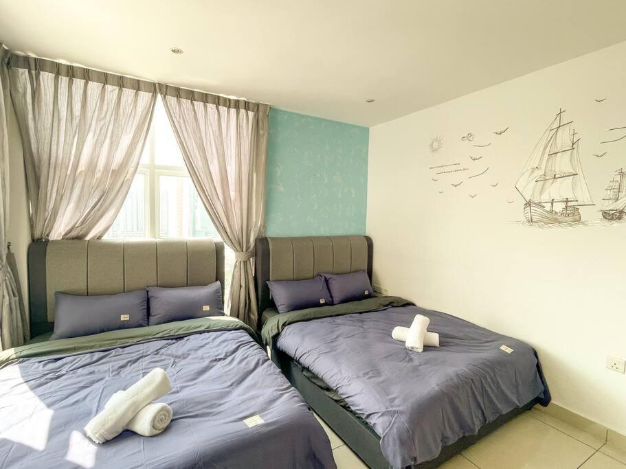 Ksl Mall 8-12 Pax, 65 Inc Tv Nflix ,hbo , Bathtub High Floor Apartment Johor Bahru
